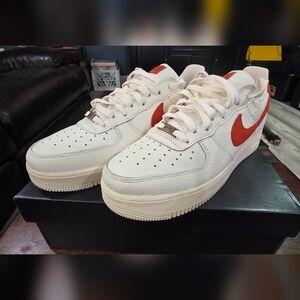 Air Force 1 '07 Craft Sneakers - Sail, Orange, Forest